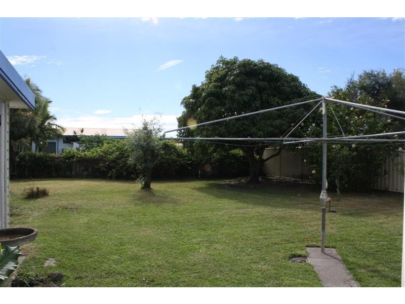 183 Yamba Road, Yamba NSW 2464