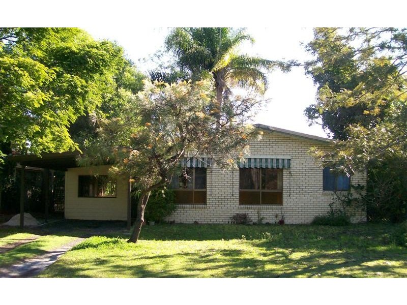 13 Shores Drive, Yamba NSW 2464