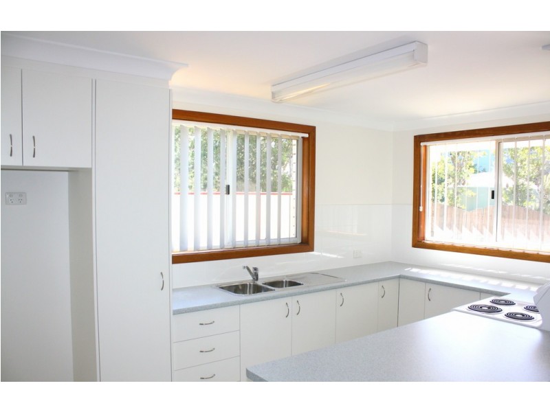 4/6 Westringia Place, Yamba NSW 2464