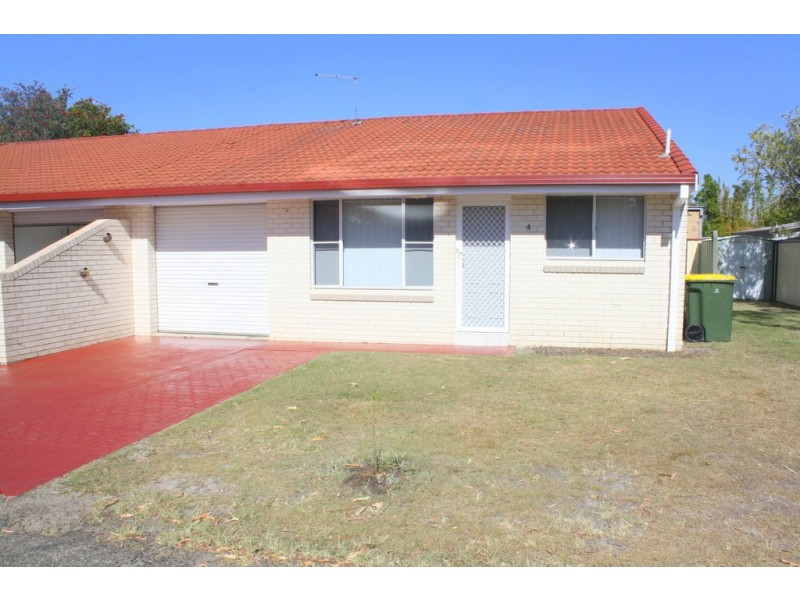 4/6 Westringia Place, Yamba NSW 2464