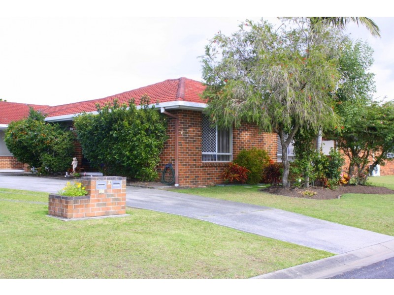 1/16 Heron Court, Yamba NSW 2464
