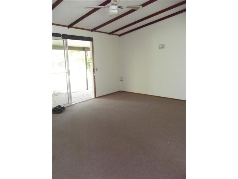17 Pegus Drive, Wooloweyah NSW 2464