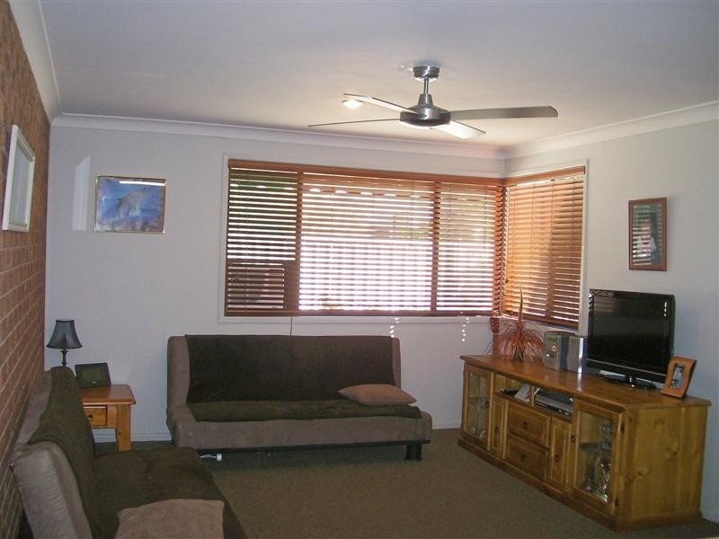 2/20 Waratah Avenue, Yamba NSW 2464