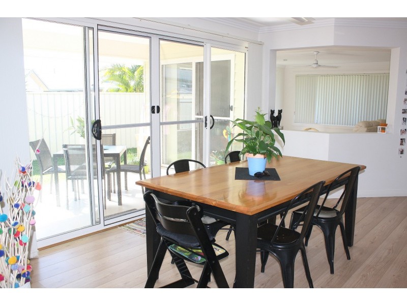1/1 Flinders Place, Yamba NSW 2464
