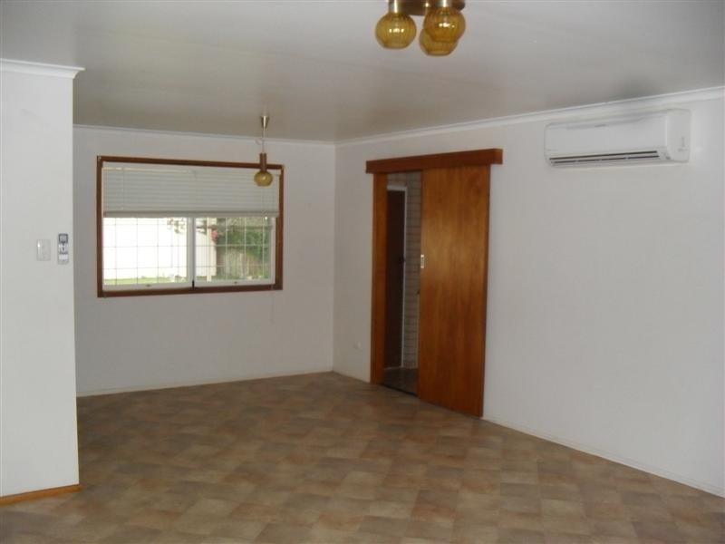 18 Coonawarra Crt, Yamba NSW 2464