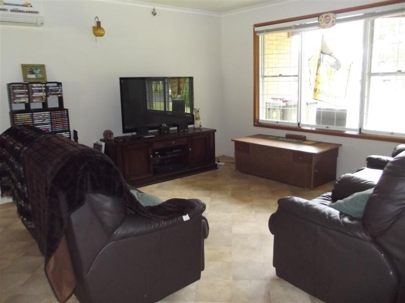 18 Coonawarra Crt, Yamba NSW 2464