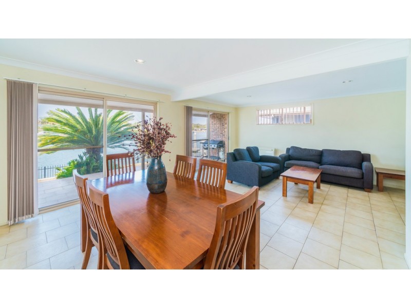 42 The Mainbrace, Yamba NSW 2464