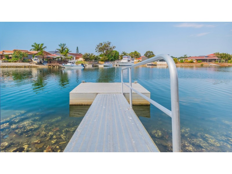 42 The Mainbrace, Yamba NSW 2464