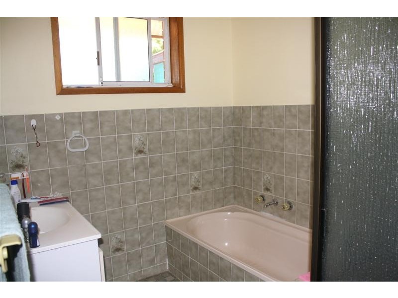 35 Shores Drive, Yamba NSW 2464