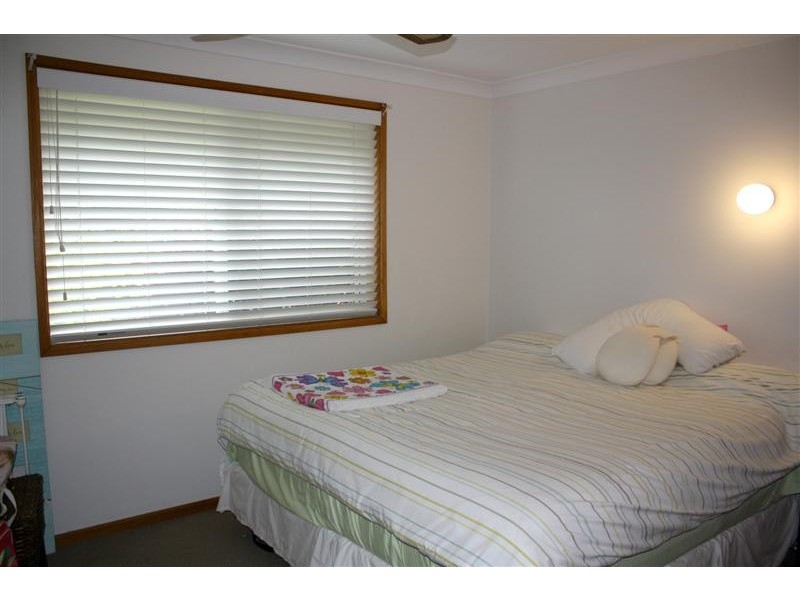 35 Shores Drive, Yamba NSW 2464