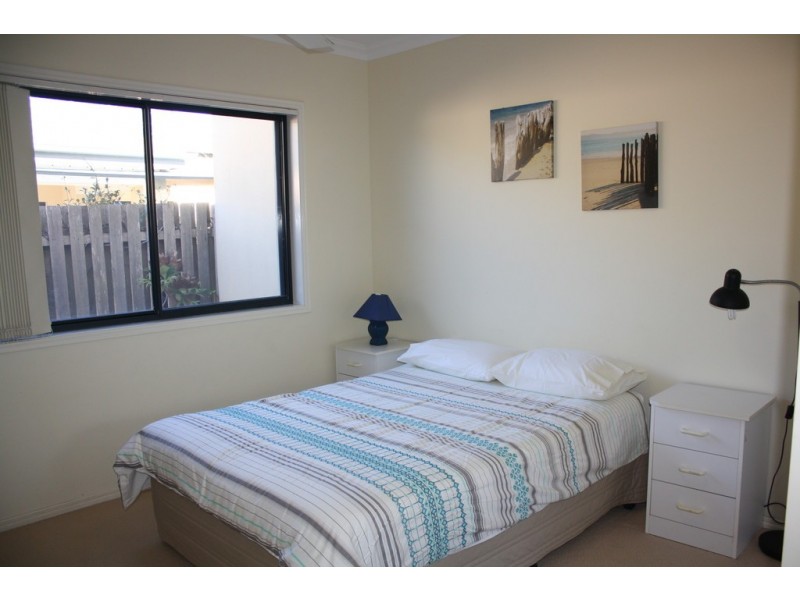 21 Oceania Court, Yamba NSW 2464