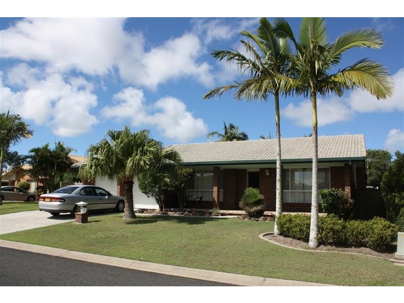 20 Heron Court, Yamba NSW 2464