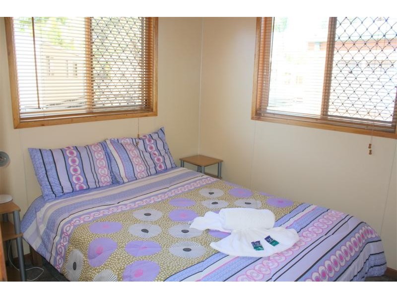 J1 Blue Dolphin Park, Yamba NSW 2464