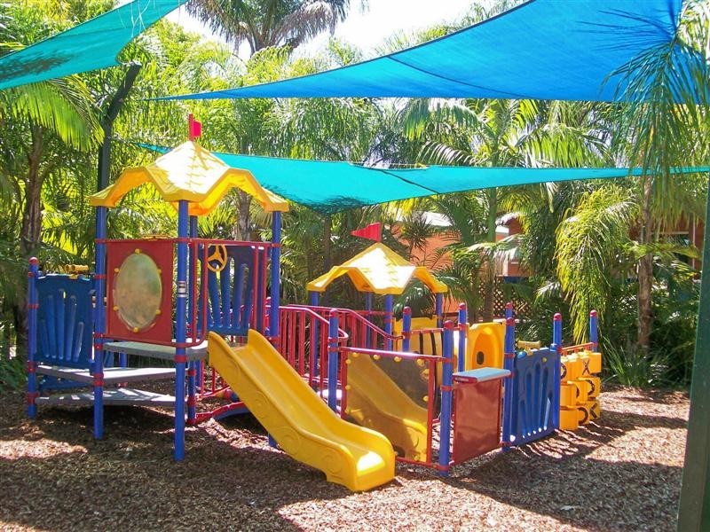 J1 Blue Dolphin Park, Yamba NSW 2464