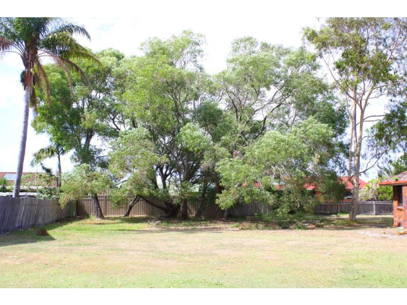 10 Waratah Avenue, Yamba NSW 2464