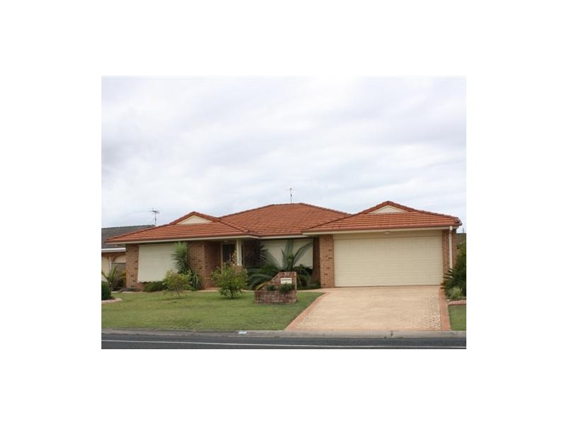 10 The Halyard, Yamba NSW 2464