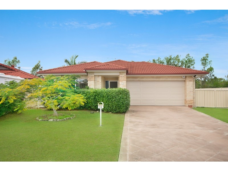 28 Bayview Drive, Yamba NSW 2464