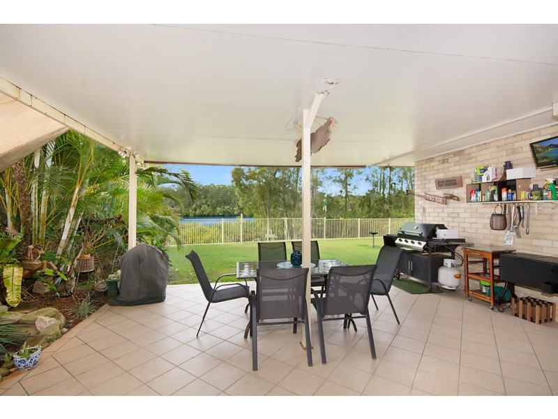 28 Bayview Drive, Yamba NSW 2464