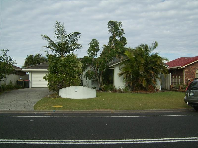 15 The Halyard, Yamba NSW 2464