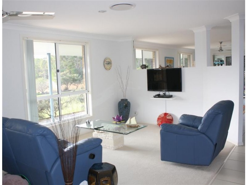10c Clyde Essex Drive, Gulmarrad NSW 2463