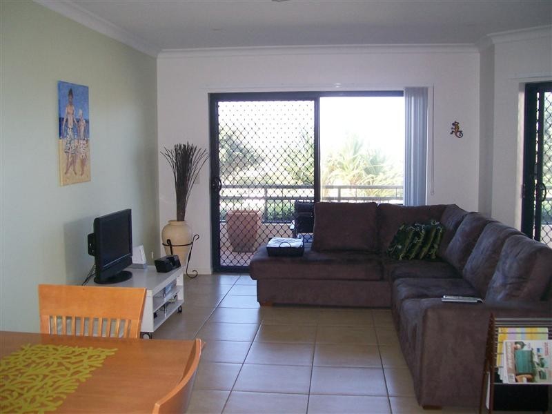 16/20 Pacific Parade, Yamba NSW 2464