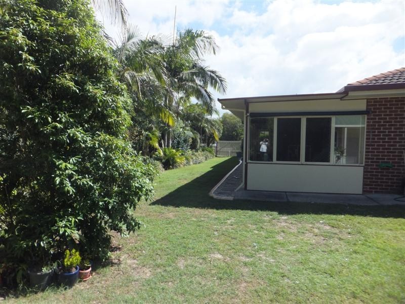 2a Osprey Drive, Yamba NSW 2464