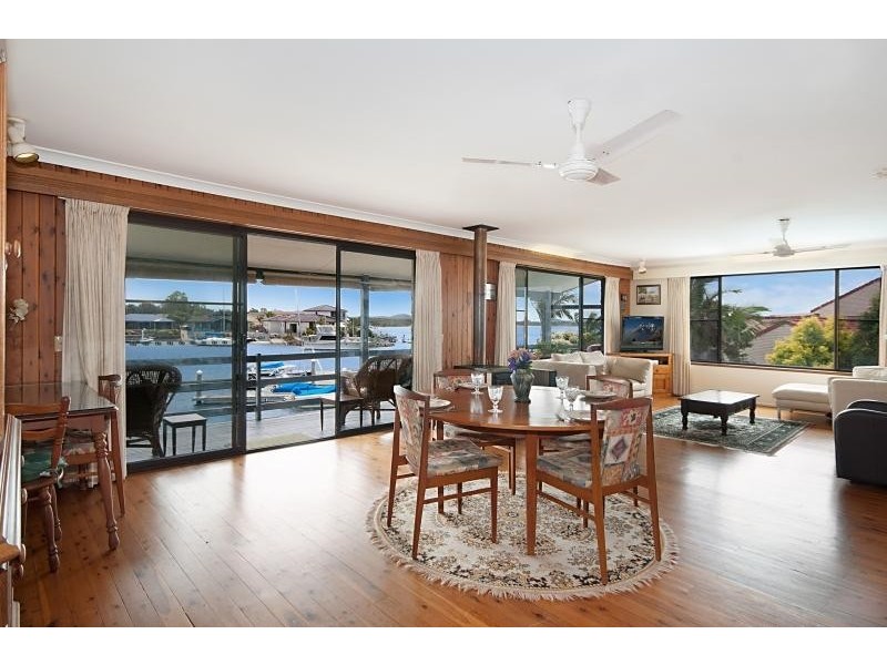 33 The Peninsula, Yamba NSW 2464