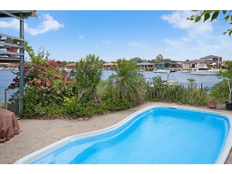 33 The Peninsula, Yamba NSW 2464
