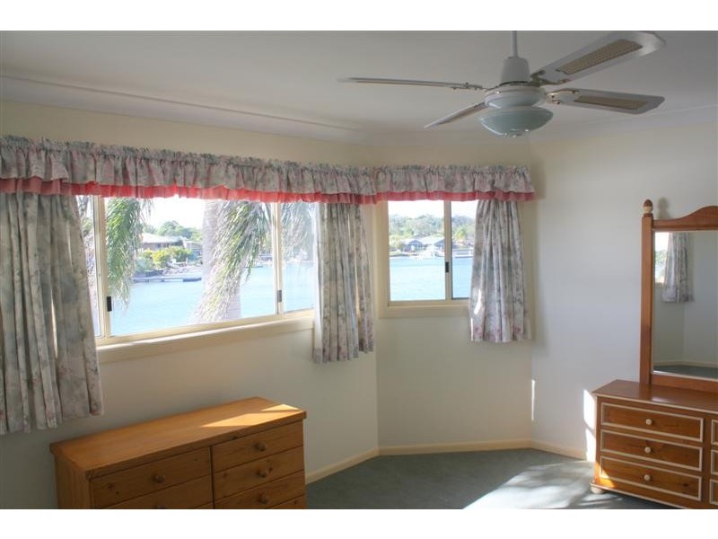 32 The Mainbrace, Yamba NSW 2464