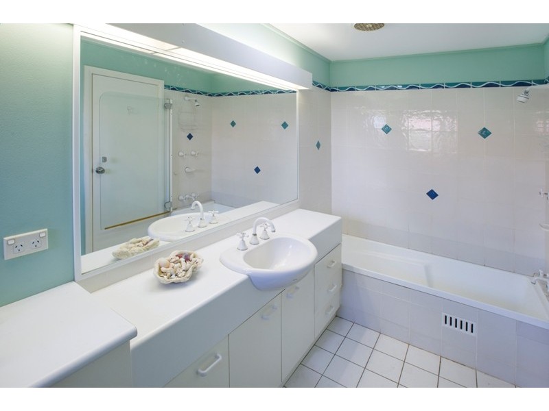 54 Palm Terrace, Yamba NSW 2464