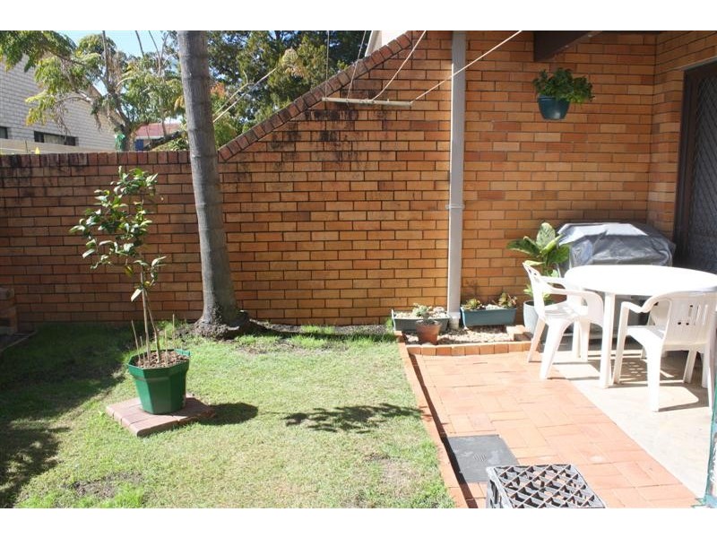 3/4 Mariners Way, Yamba NSW 2464