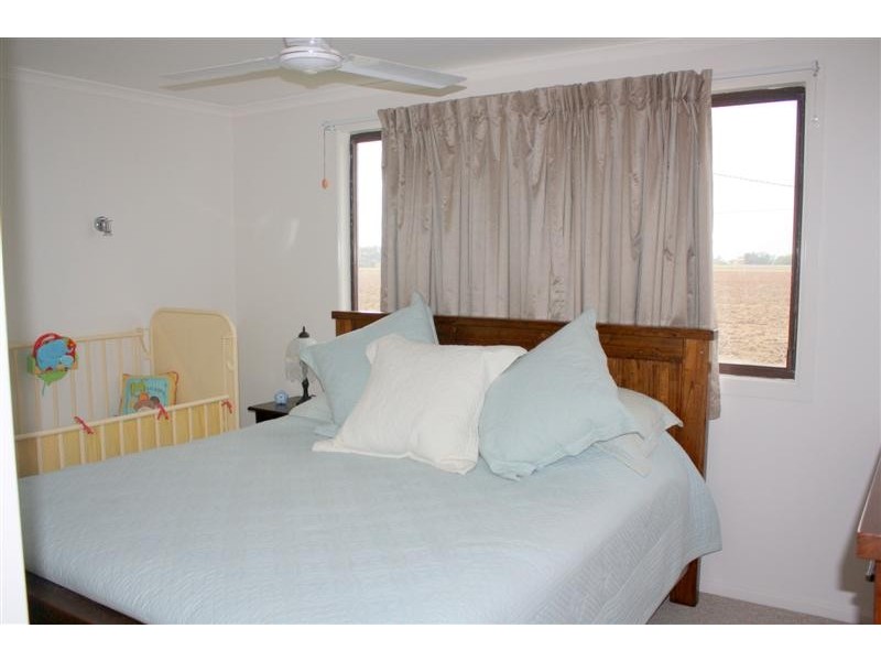 19 Yamba Street, Palmers Island NSW 2463