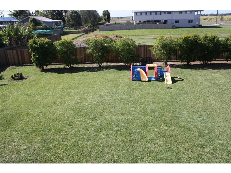 19 Yamba Street, Palmers Island NSW 2463