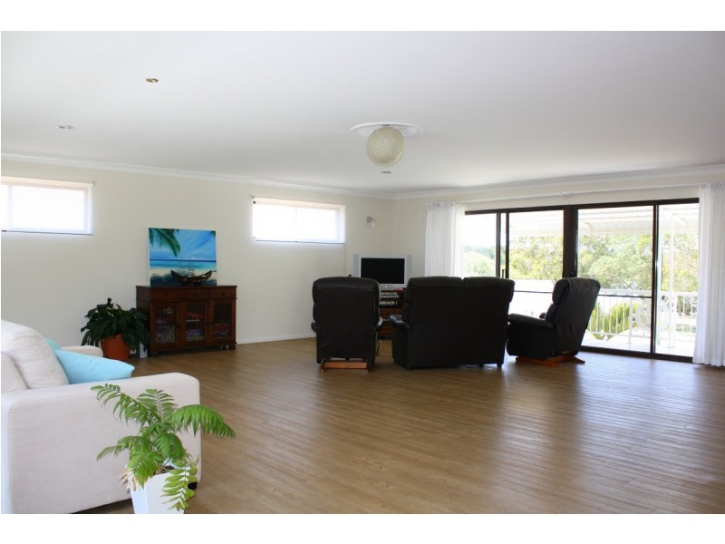 67 Shores Drive, Yamba NSW 2464