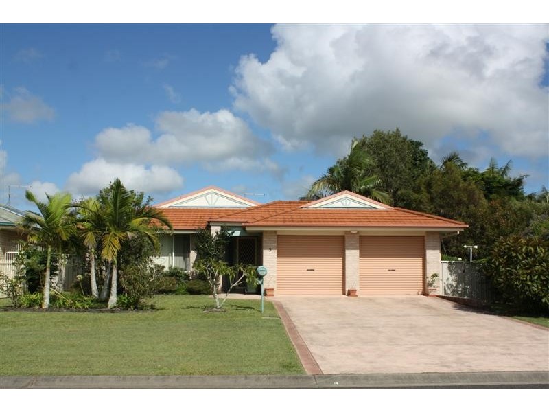 5 Norfolk Rd, Yamba NSW 2464