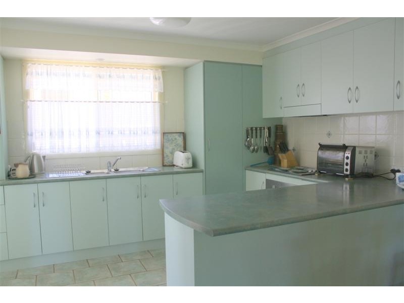 5 Norfolk Rd, Yamba NSW 2464
