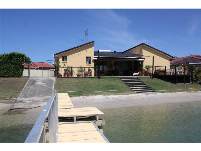 29 Binnacle Court, Yamba NSW 2464