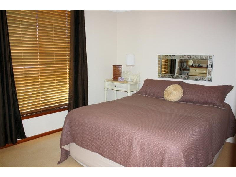 29 Binnacle Court, Yamba NSW 2464