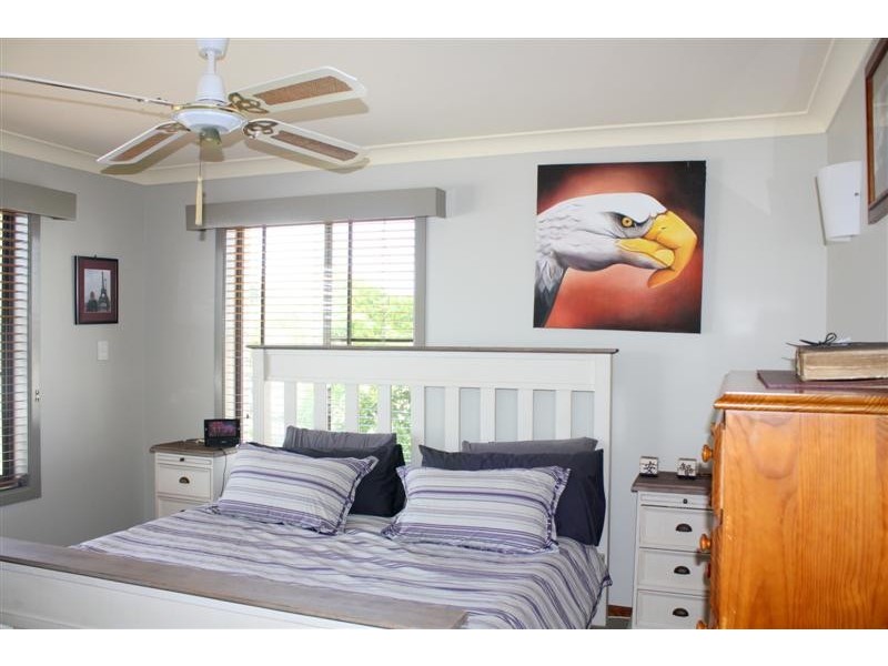 6 Bent Street, Yamba NSW 2464