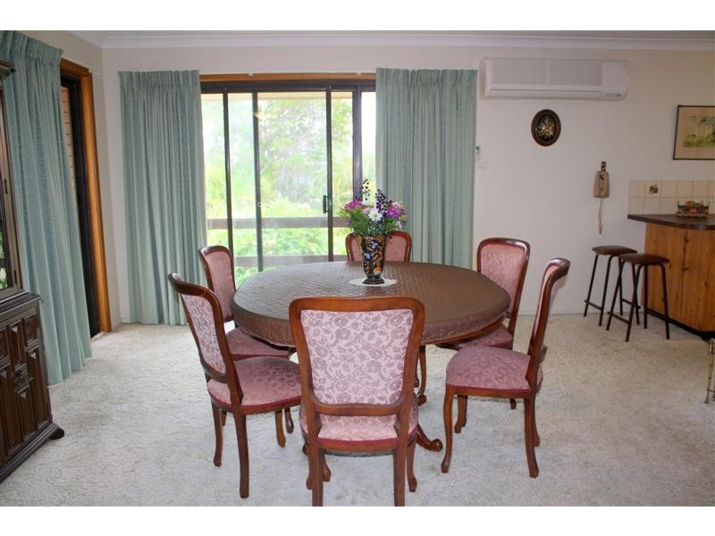 4 The Peninsula, Yamba NSW 2464