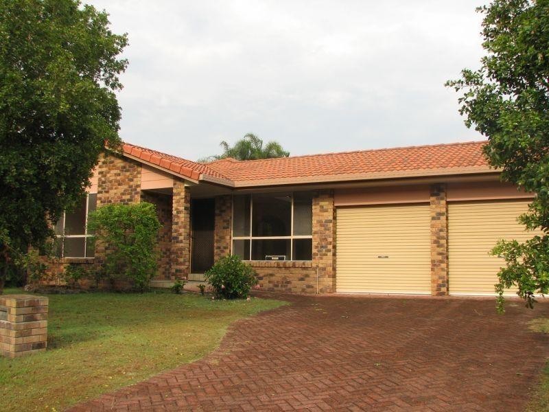 45 Shores Drive, Yamba NSW 2464