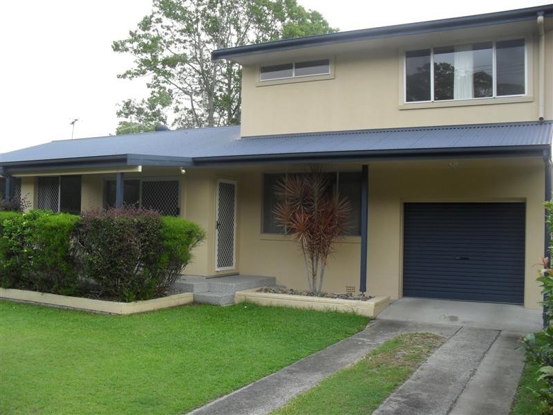 27 Shores Drive, Yamba NSW 2464