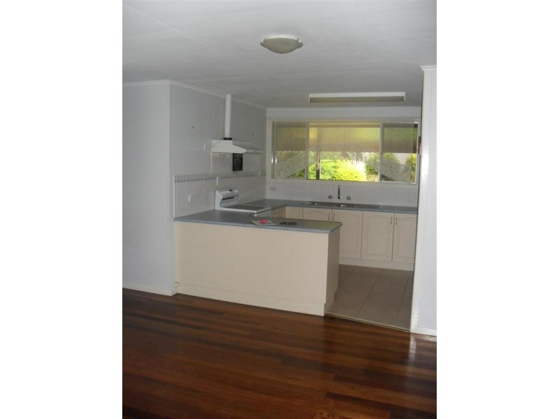 27 Shores Drive, Yamba NSW 2464