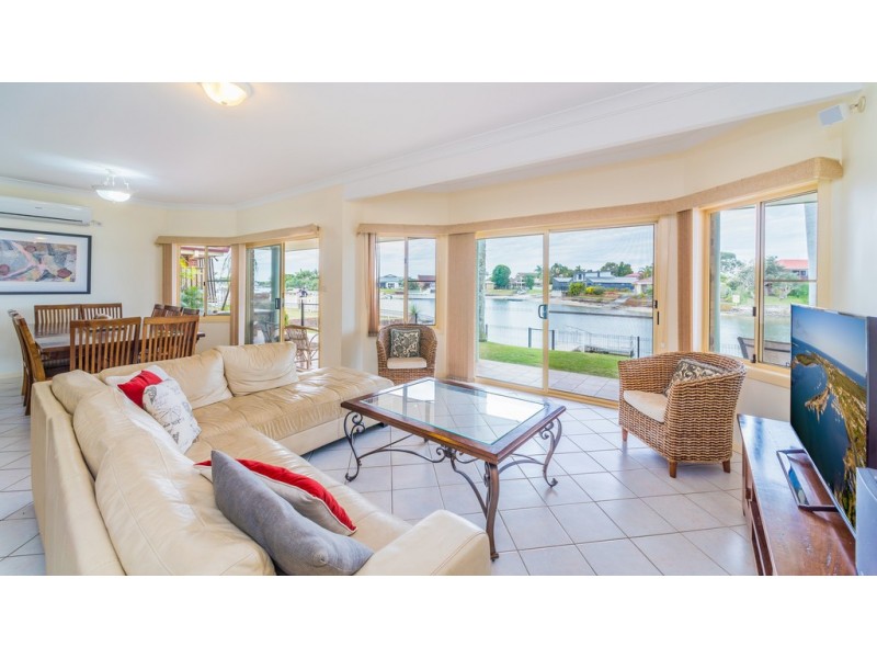 32 The Mainbrace, Yamba NSW 2464