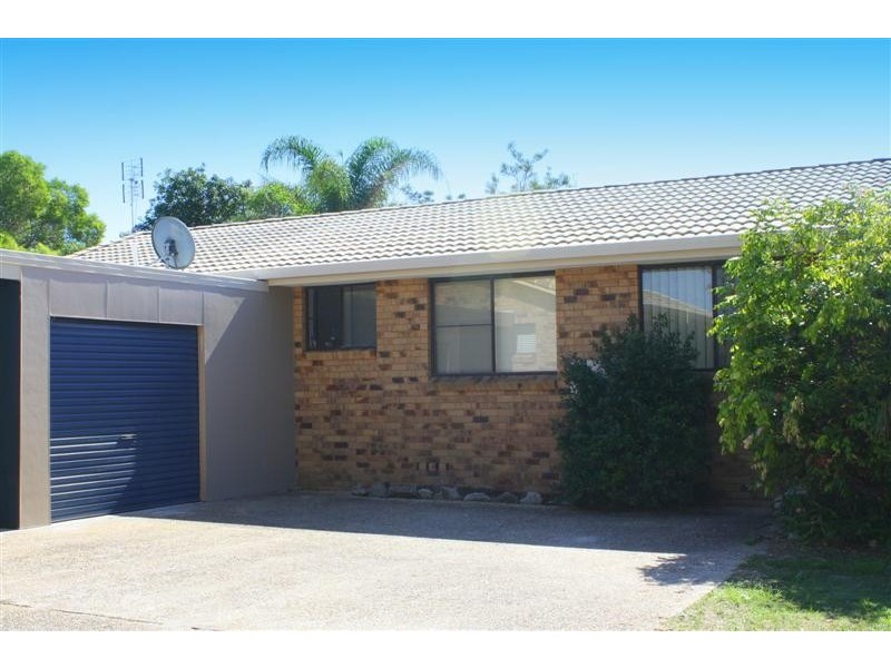 2/37 Gumnut Road, Yamba NSW 2464