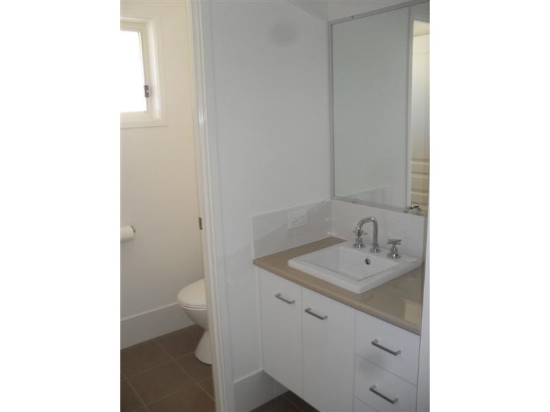 2/24 Kookabura Court, Yamba NSW 2464