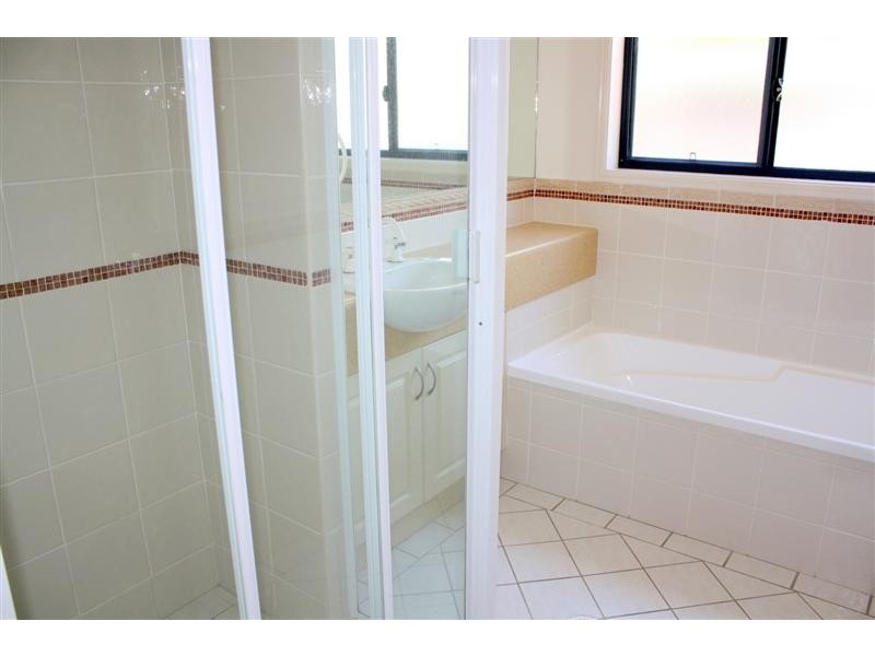 30 Oceania Court, Yamba NSW 2464