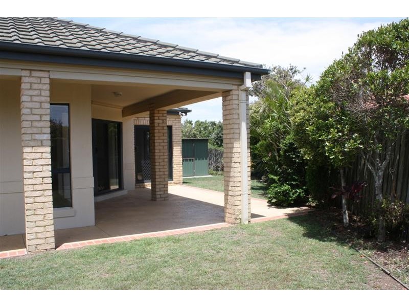 30 Oceania Court, Yamba NSW 2464