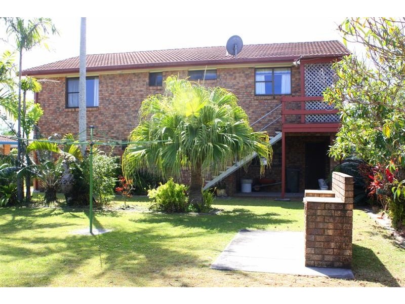 5 Banksia Place, Yamba NSW 2464