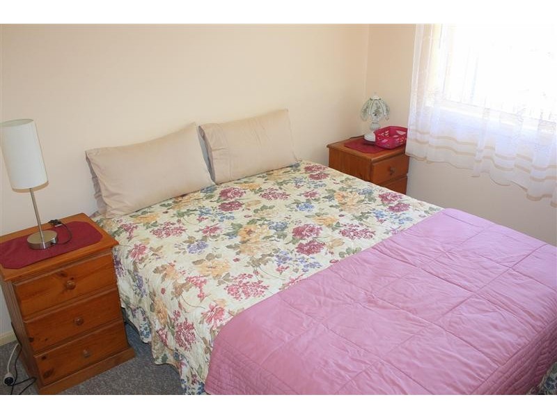 1/24 Waratah Ave, Yamba NSW 2464